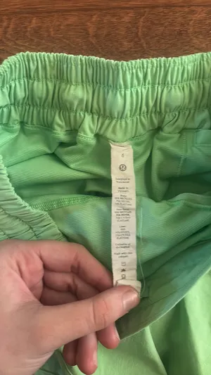 Lululemon Shorts thumbnail 3