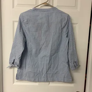 Vineyard Vines Blue White Striped Pink Embroidered Tunic Blouse Small Tie Sleeve thumbnail 3
