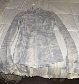 Lululemon define jacket thumbnail 1