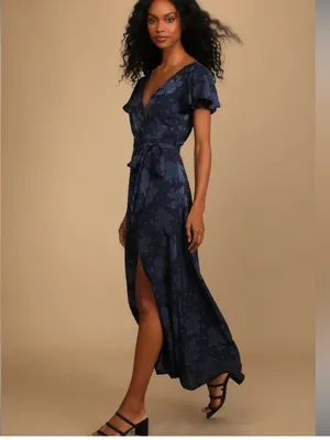 Lulu’s Compelling Love Navy Blue Jacquard Floral Short Sleeve Maxi Dress NWT S thumbnail 8