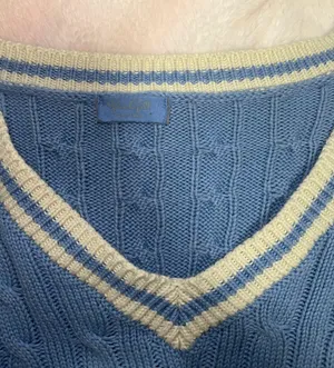 Brandy Melville Morgan Sweater thumbnail 2