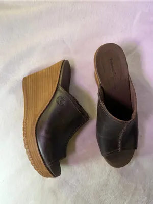 Timberland Women’s Black Leather Wedge Slide Sandals thumbnail 8