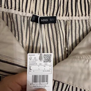 Mango elasticated waist staight wide leg stripe pants in mono stripe size large thumbnail 11