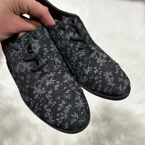 TOMS Women's Black Floral Print Oxford Flats‎ Shoes Size 5.5 thumbnail 7