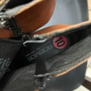 Boemos boots. Made in Italy. Used Beautifully made Leathe size 10 thumbnail 4