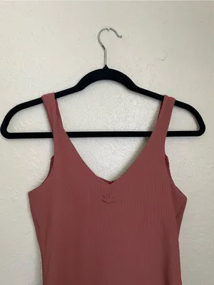 Beyond Yoga Impulse Ribbed Classic Tank Size Small Terracotta Rust V Neckline thumbnail 10
