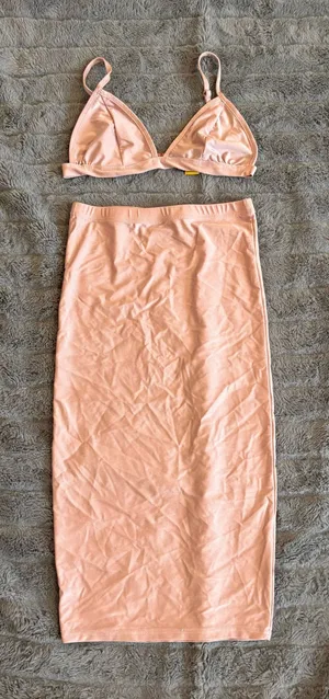 Daisy Pink 2 Piece Set Skirt & Bralette Small Satin Stretch Midi Skirt Matching Set thumbnail 1