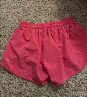 Lululemon Hotty Hot Shorts thumbnail 2