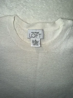 Loft Long Sleeve Women’s Blouse Medium Ann Taylor  thumbnail 2