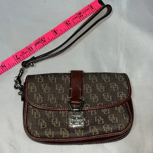 Vintage Dooney & Bourke wristlet-brown and tan thumbnail 3