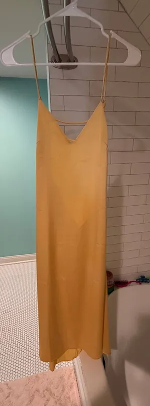 Yellow Dress thumbnail 1