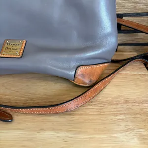 Dooney‎ & Bourke Gray Crossbody Purse thumbnail 6
