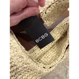 BCBGMAXAZRIA Woven Raffia Shoulder Bag In Brown NWT READ $128 thumbnail 15