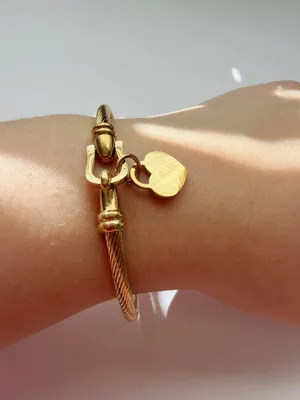 Gold heart cable bangle bracelet thumbnail 4