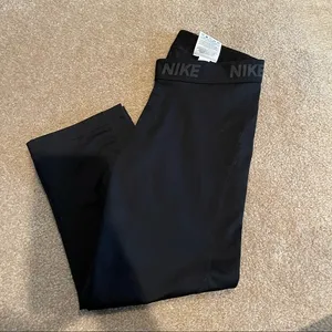 Nike Dri-Fit 3/4 Length Black Leggings thumbnail 1