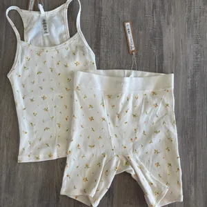 SKIMS New cotton rib tank and shorts thumbnail 3