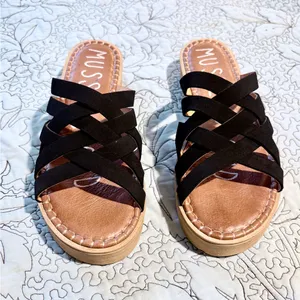 Musse & Cloud Black Suede Crisscross Platform Slide Sandals Sz 41 US 10 🧡 thumbnail 11