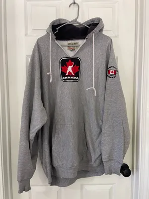 Steve & Barry's Vintage Hoodie Canada Hockey thumbnail 1