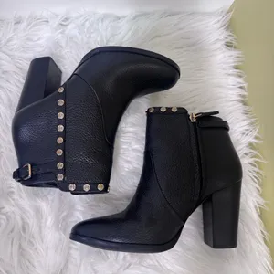 2010s Tory Burch Mae Ankle Boots Bootie Pebbled Leather Black Gold Studs 7.5M thumbnail 7