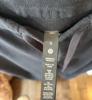 Lululemon Black Joggers thumbnail 3