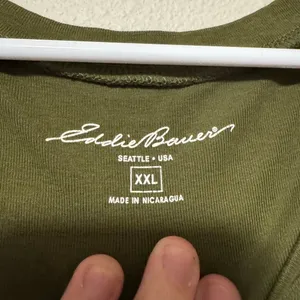 Eddie Bauer Forest Green V-Neck Tee thumbnail 2