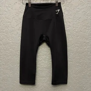 Gymshark Black Cropped Leggings thumbnail 9