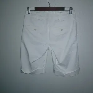 Banana Republic 6 High Rise Stretch Bermuda White Shorts thumbnail 5