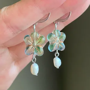 Handmade quality Czech glass flower beads & natural shell pearls dangle earrings🩵💚 thumbnail 3