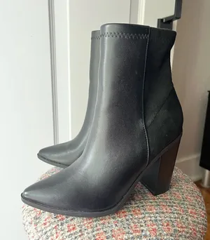 Lulus Black Ankle Boots thumbnail 1