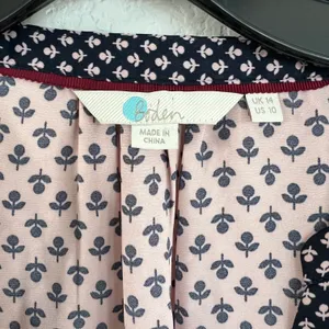 Boden Women’s Harriet Mixed Floral Blouse Size 10 thumbnail 6
