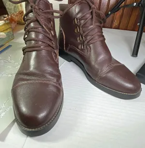 Chilis woman’s brown leather booties size 7 lace front. thumbnail 1