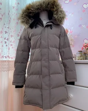 Aritzia Tna The Powder Parka Jacket Modern Taupe Goose Down like new Small thumbnail 11