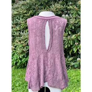 Free People Maisie Tunic Tank Blush M Crochet Keyhole Lace Swing Top Peplum thumbnail 4