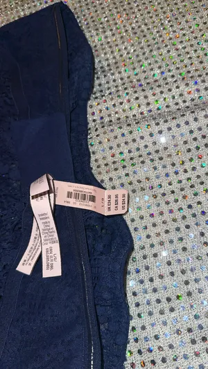 Victoria's Secret Bralette Lace NWT lg thumbnail 5