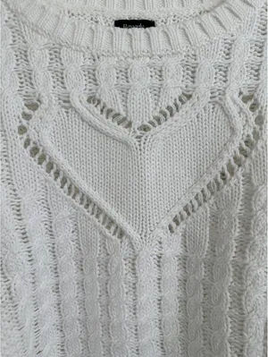 PacSun Cotton Beverly and Beck Heart Cable Knit Crew Neck Sweater White NWT XXL thumbnail 6