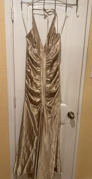 Jessica McClintock Gold Halter Evening Gown Dress Size 8 Ruched Wedding thumbnail 1