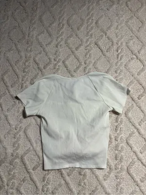 Francesca’s size medium top NWT thumbnail 3