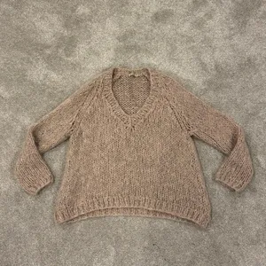 Mes Demoiselles chunky Mohair Blend Sweater V-Neck size Medium oversized thumbnail 6