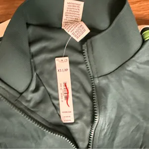 NWT Victoria Secret Pink Zip Up Track Jacket Size XS‎ Green thumbnail 3