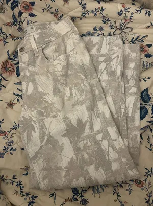 Hollister Baggy Camo Pants thumbnail 1