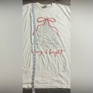 Comfort Colors Cream Tee with Festive Bow Tree Design thumbnail 6