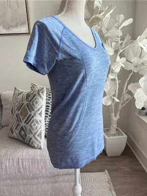 Lululemon Swiftly Tech Short Sleeve Heathered Blue Women's V-Neck Active Tee 8 thumbnail 2