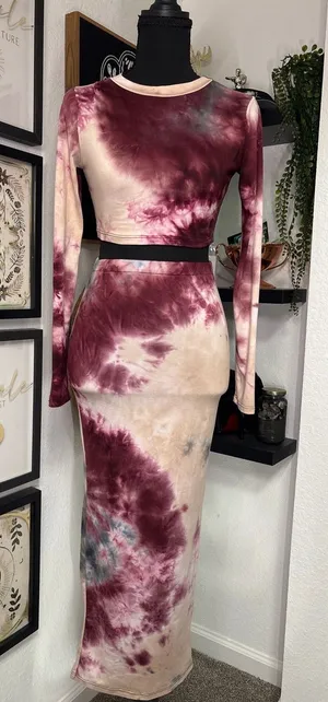 Hey Sammy 2Piece Set Maxi Skirt Crop Top TieDye Burgundy Grey Bodycon Size Small thumbnail 1