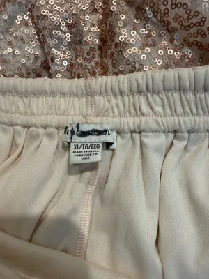 AMERICAN EAGLE sequin mini skirt thumbnail 5