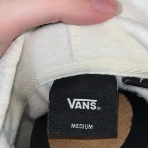 Vans embroidered hoodie thumbnail 6