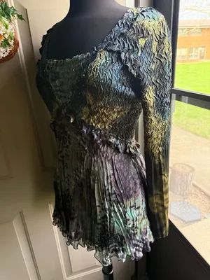 Vintage Y2K Alberto Makali satin pleated rhinestone animal print top, size large thumbnail 4