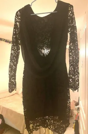 Amazon Black Dress thumbnail 4