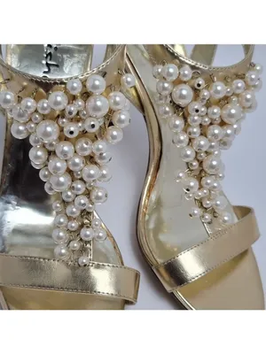 Alisha Hill Heels Cluster Faux Pearl T-Strap Open-Toe Metallic Gold Sandal Sz 8M thumbnail 7