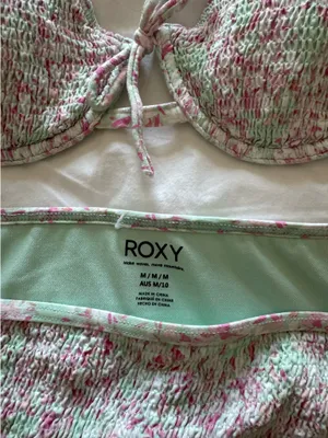 Roxy Bikini Set thumbnail 2