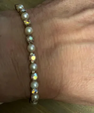 Vintage AB Crystals And Pearls Tennis Bracelet thumbnail 3